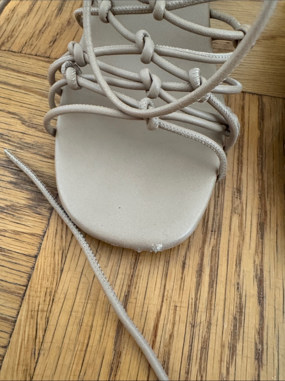 Chloé 'Jamie' Knot Wrap Sandal in Cream size 38.5 - Picture 10 of 16